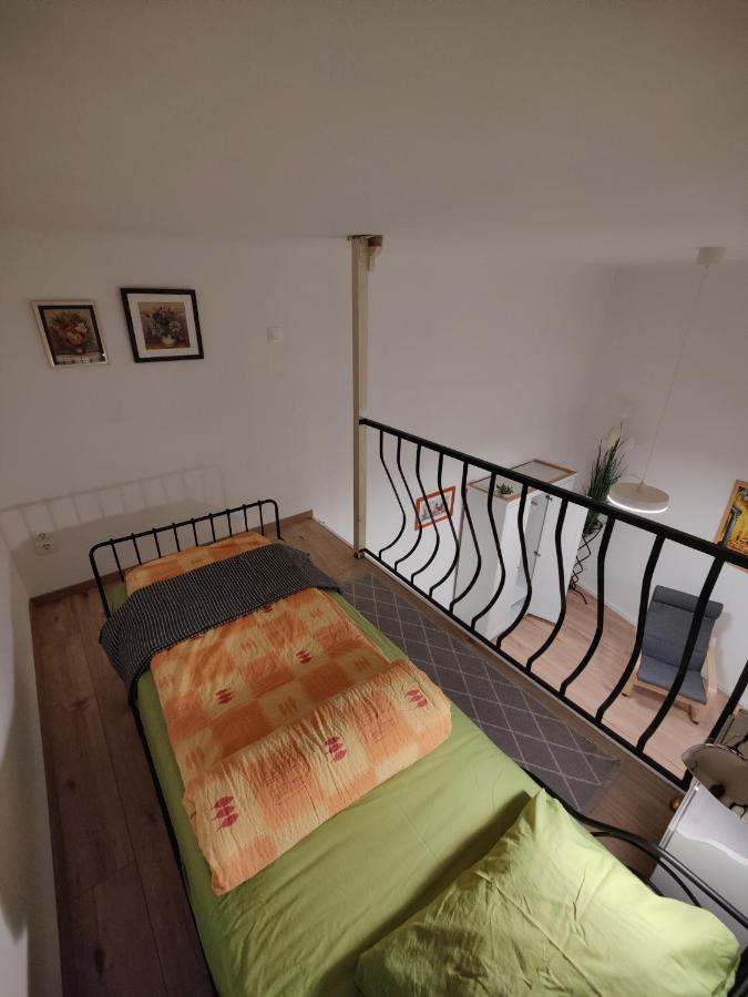 Calm, Artistic Apartment 9Th Distric Central City Βουδαπέστη Εξωτερικό φωτογραφία